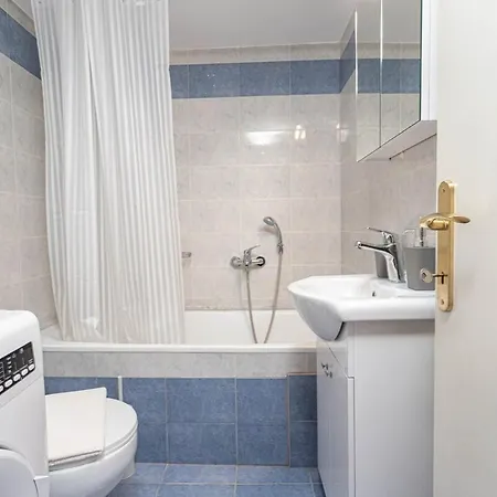 Tranquil Vibes Comfortable Apartment